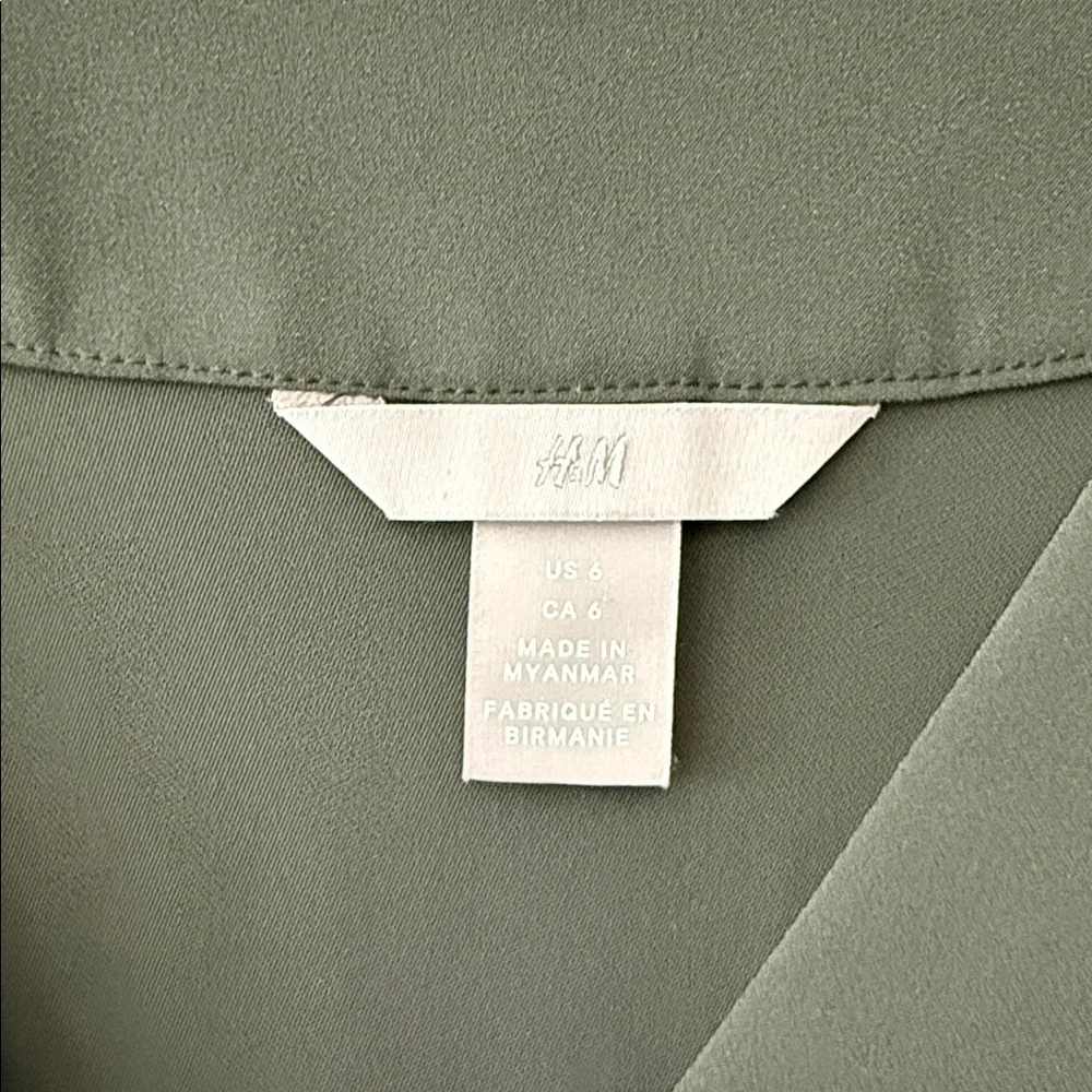 H&M Deep Olive V-Neck Blouse - Picture 2 of 3